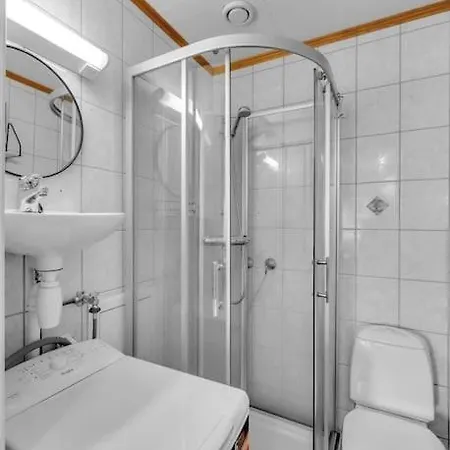 Cozy Close To Lägenhet